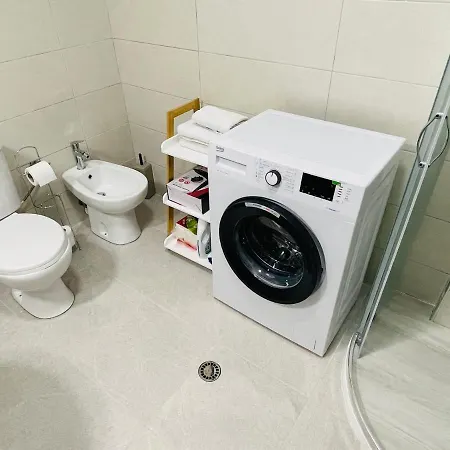 3 - Center Apartment *