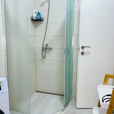 3 - Center Appartement Divjake