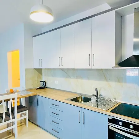 Apartment 3 - Center *