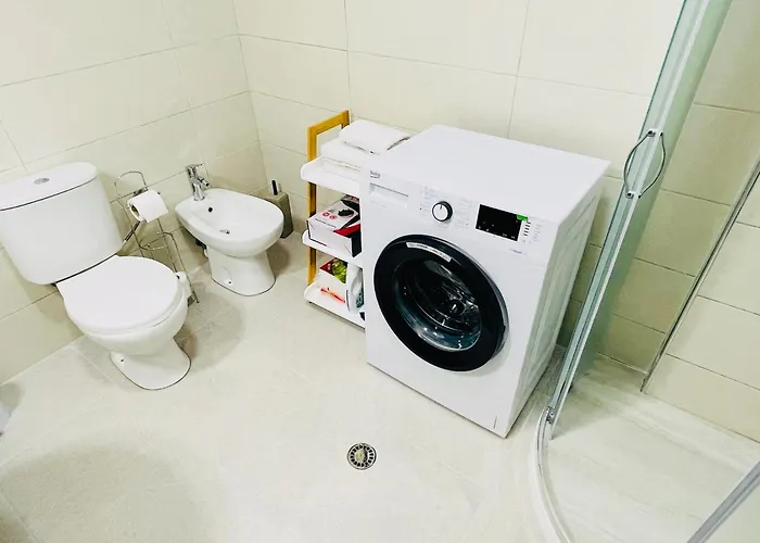 3 - Center 迪夫亚卡